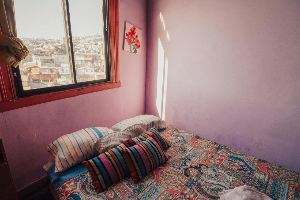 De Colores Hostal Valparaíso Habitación foto